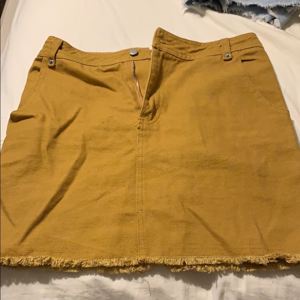 boutique skirt